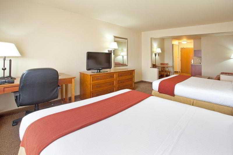 Holiday Inn Express Hotel & Suites Cedar City, An Ihg Hotel Екстер'єр фото