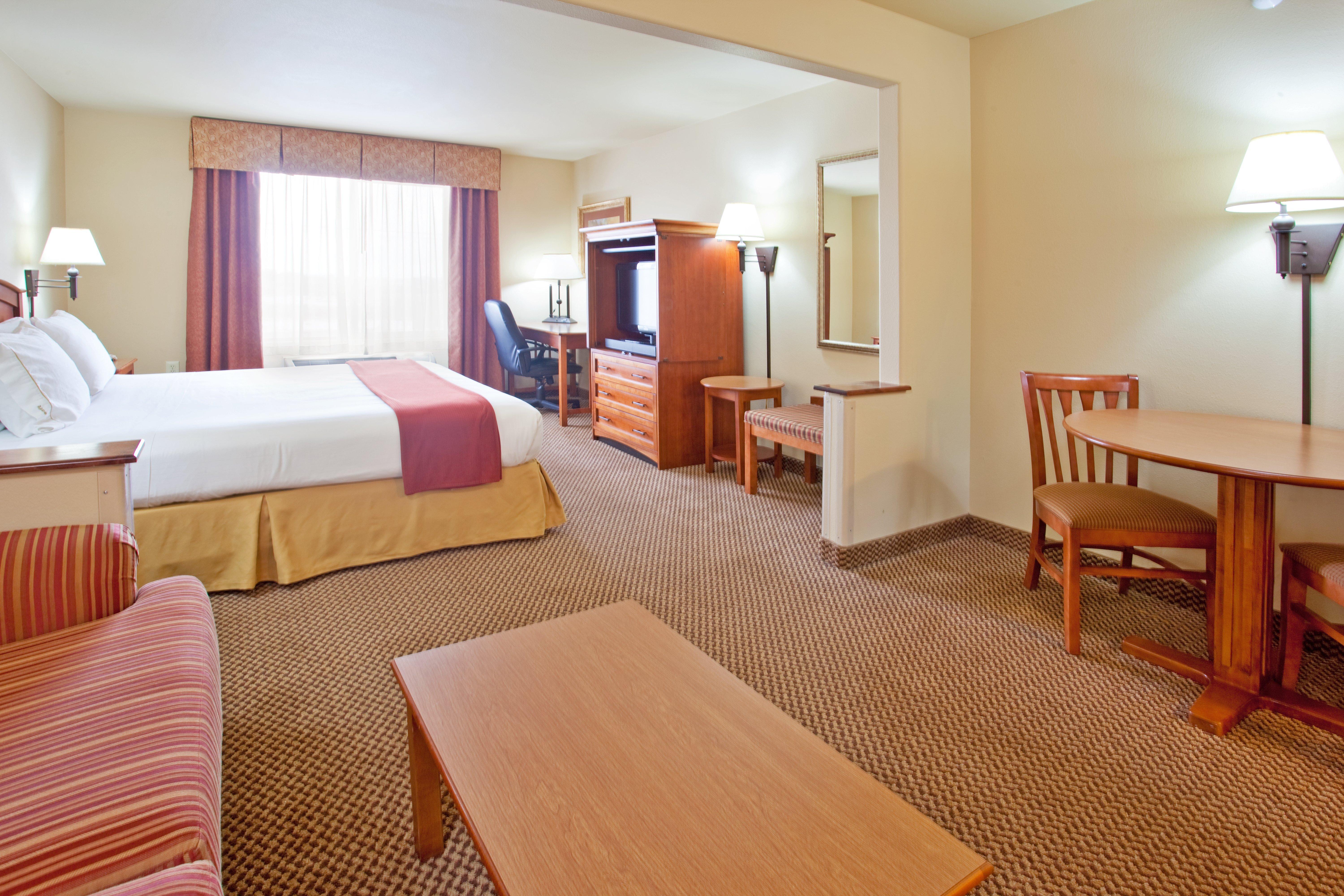 Holiday Inn Express Hotel & Suites Cedar City, An Ihg Hotel Екстер'єр фото