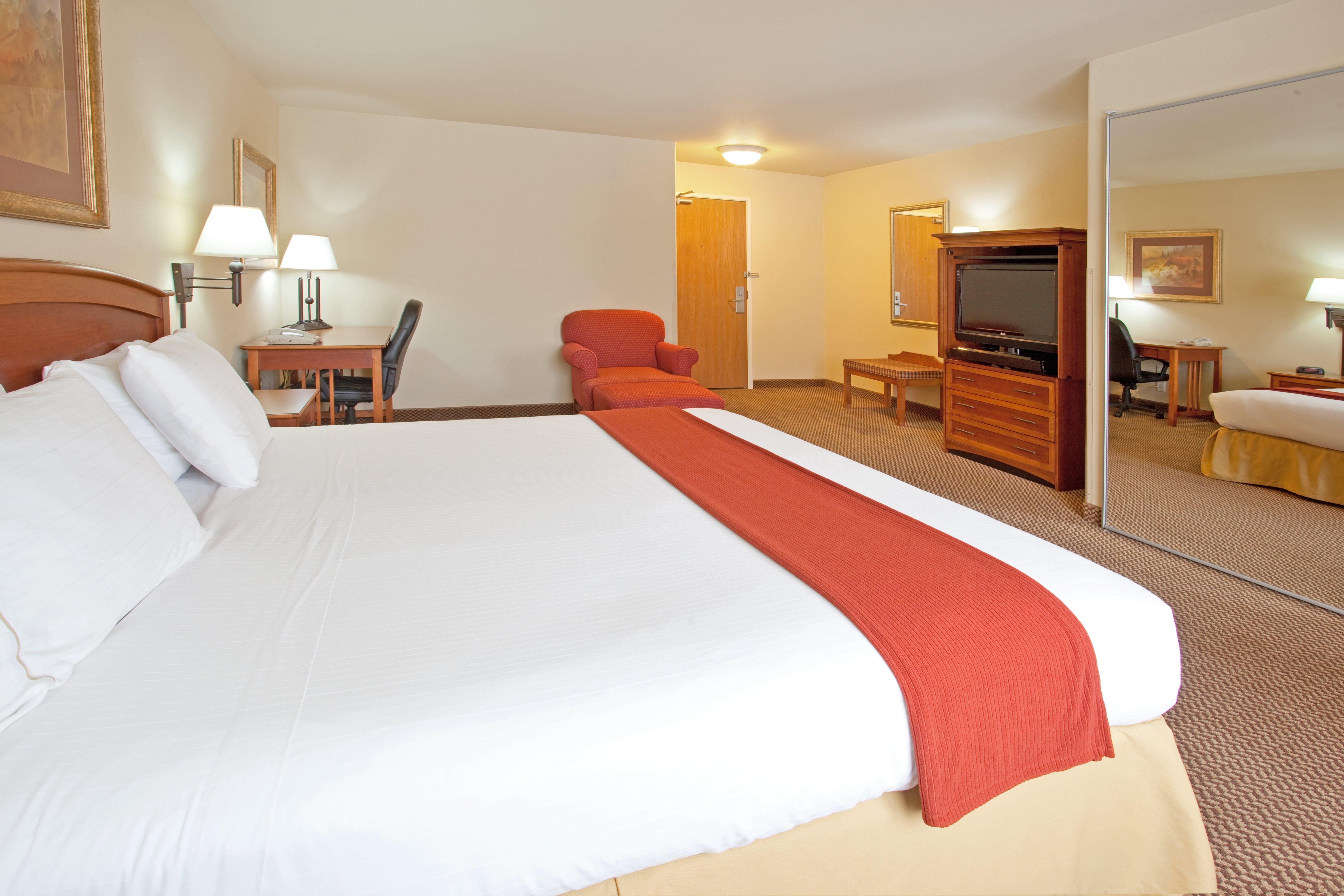 Holiday Inn Express Hotel & Suites Cedar City, An Ihg Hotel Екстер'єр фото