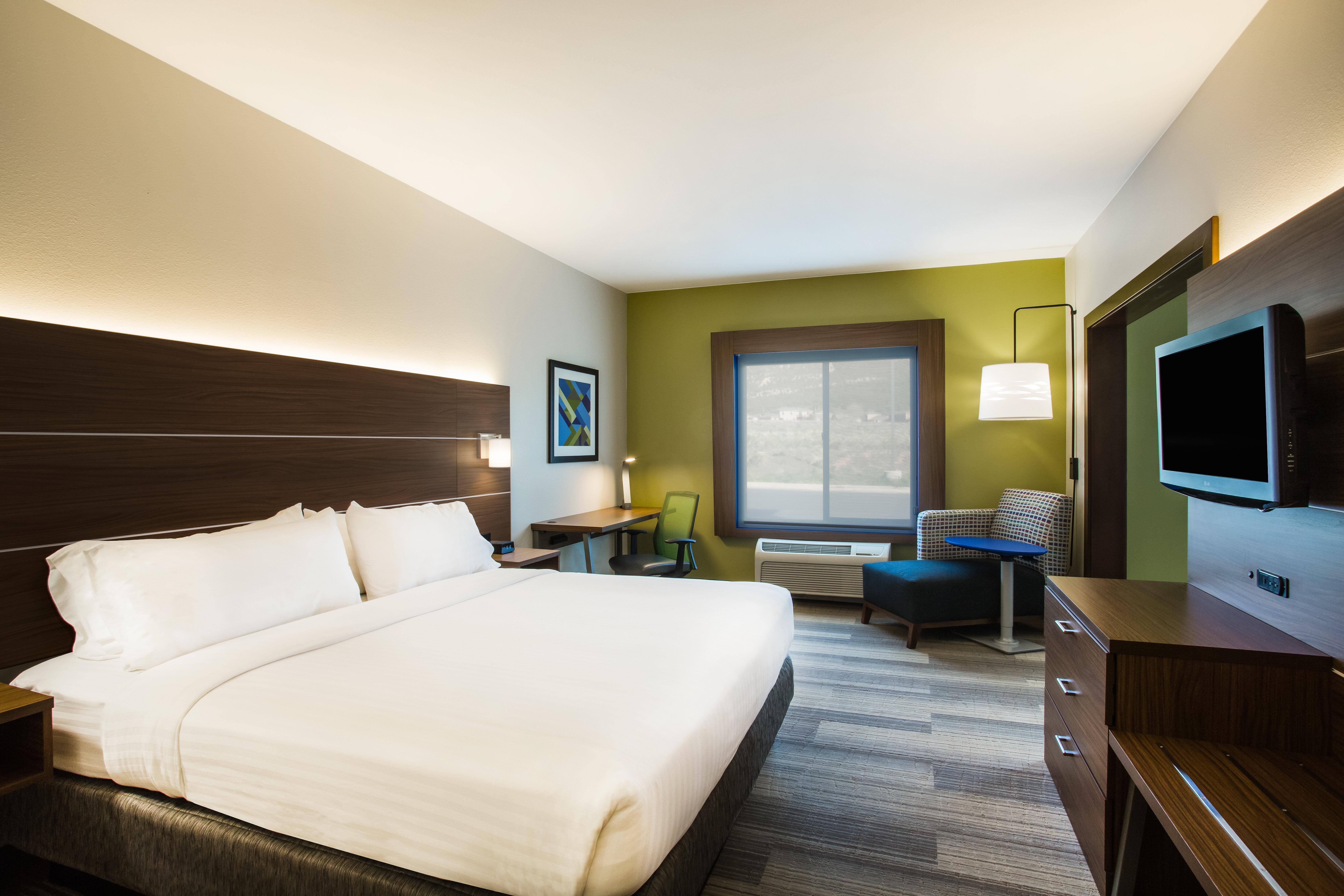 Holiday Inn Express Hotel & Suites Cedar City, An Ihg Hotel Екстер'єр фото