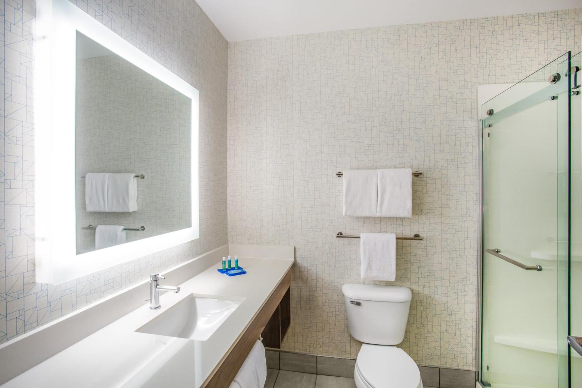 Holiday Inn Express Hotel & Suites Cedar City, An Ihg Hotel Екстер'єр фото