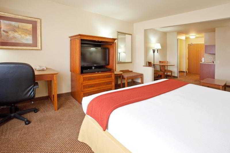 Holiday Inn Express Hotel & Suites Cedar City, An Ihg Hotel Екстер'єр фото